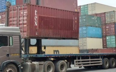 Cho Thuê Container Tại Bến Lức, Long An Giá Linh Hoạt