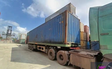 Cần Đước Thiếu Kho Ngắn Hạn: Container Tạm Được Tìm Gấp