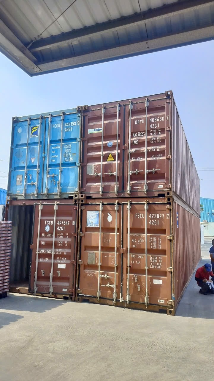 Hoàn tất lắp đặt container kho 40ft tại KCN Giang Điền