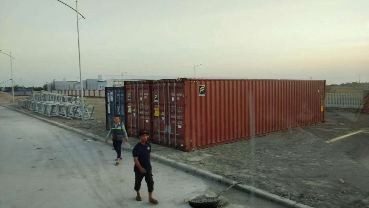 Hoàn tất lắp đặt container kho 40ft tại KCN Châu Đức