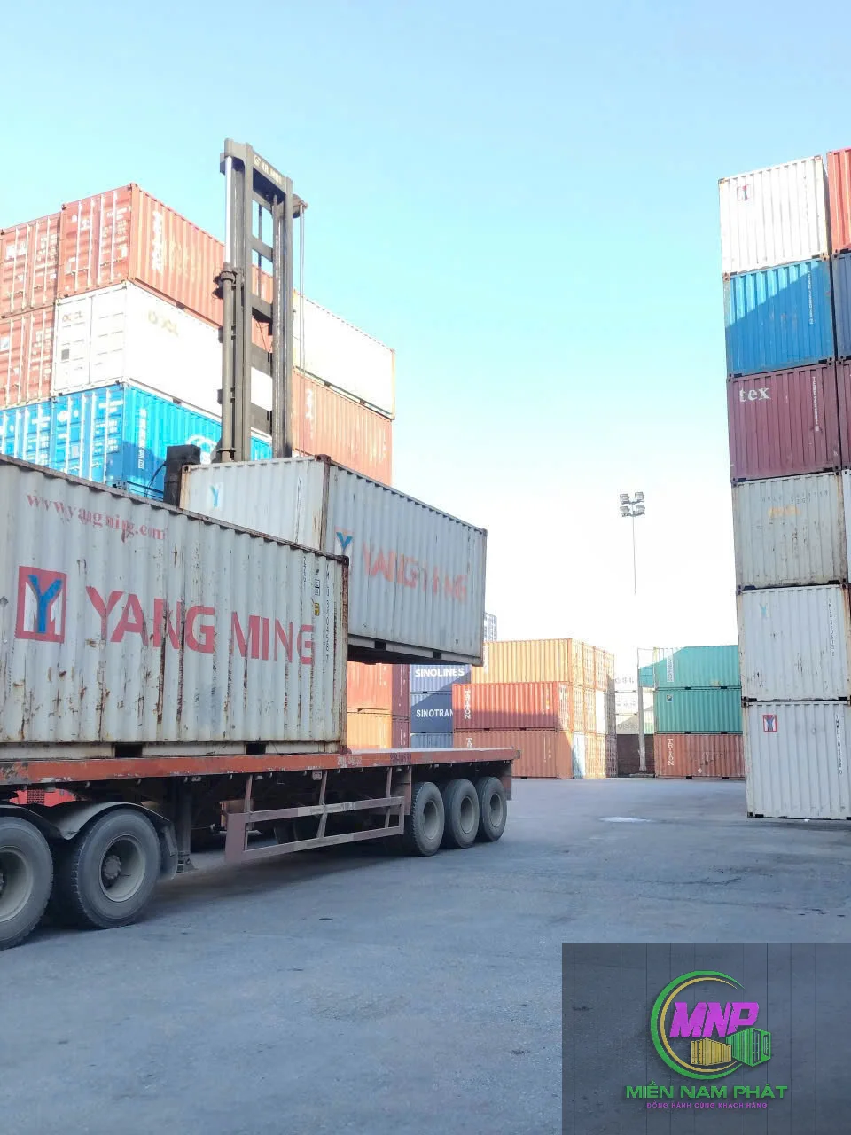 Hoạt động sản xuất tại Bắc Ninh, minh họa nhu cầu kho phụ trợ theo đơn hàng