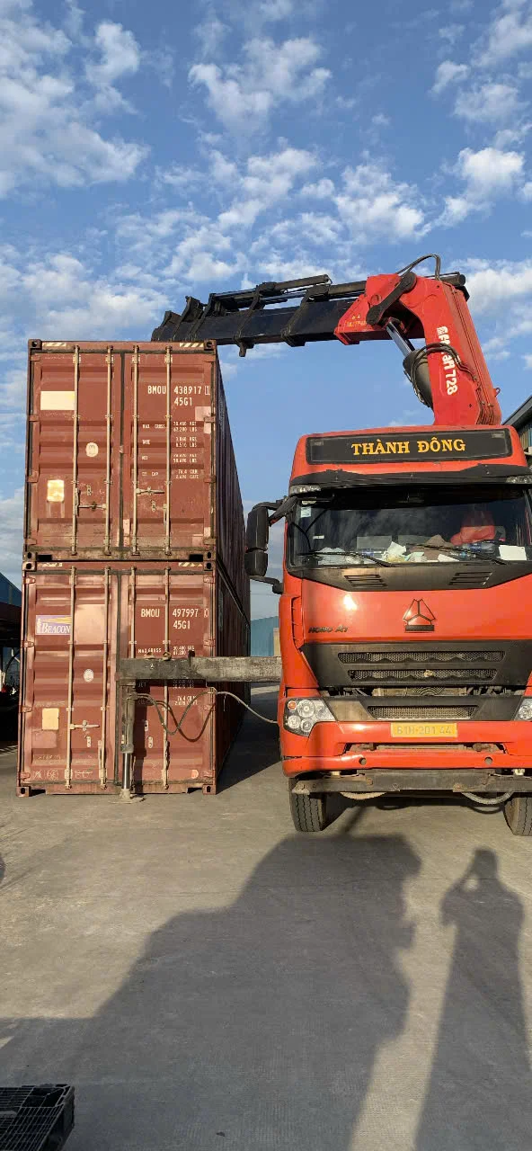 Lắp đặt 4 container kho 40ft tại KCN Giang Điền cho khách hàng cũ