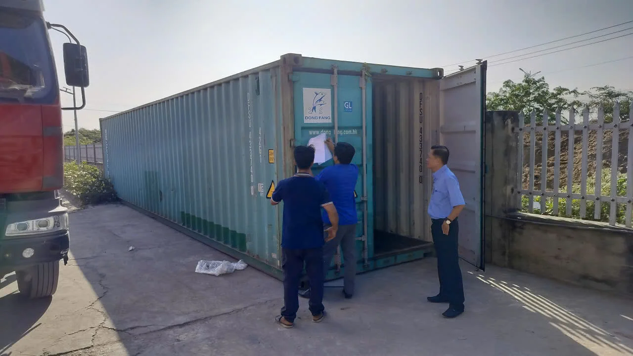 Hoàn tất lắp đặt container kho 40ft tại Hồng Ngự, Đồng Tháp